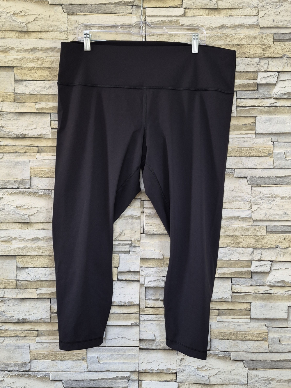 Lululemon Leggings Women Size 20 Black High Rise Cropped Pants Athletic Yoga